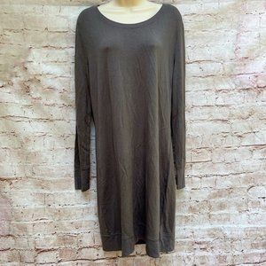 Athleta Nirvana Go To Dress Open Criss Cross Keyhole Back Long Sleeves Size M